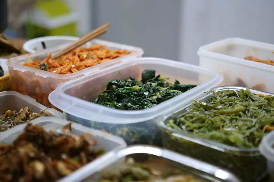 How to manage delivery for your meal planning business