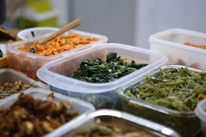 How to manage delivery for your meal planning business