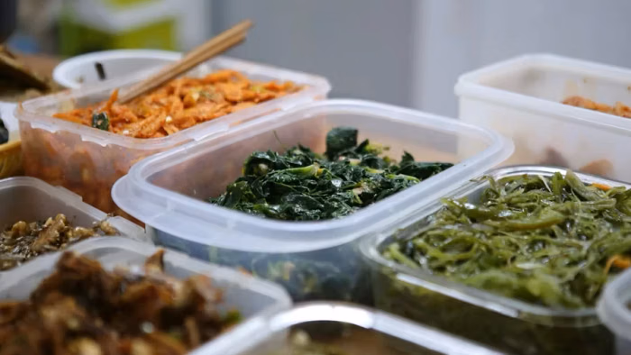 How to manage delivery for your meal planning business
